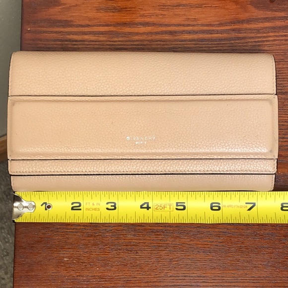 GIVENCHY Long Fold Over Leather Wallet Tan - Picture 14 of 15